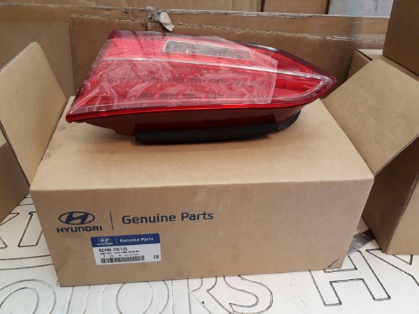 خطر عقب هیوندایی سانتافه روی درب صندوق مدل ۲۰۱۵فابریک جینیون پارت-924062W135